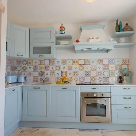 Td Trulli Perla Bianca Trulli W Pool Vineyards Hébergement de vacances *