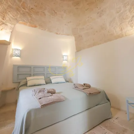 Td Trulli Perla Bianca Trulli With Pool & Vineyard *