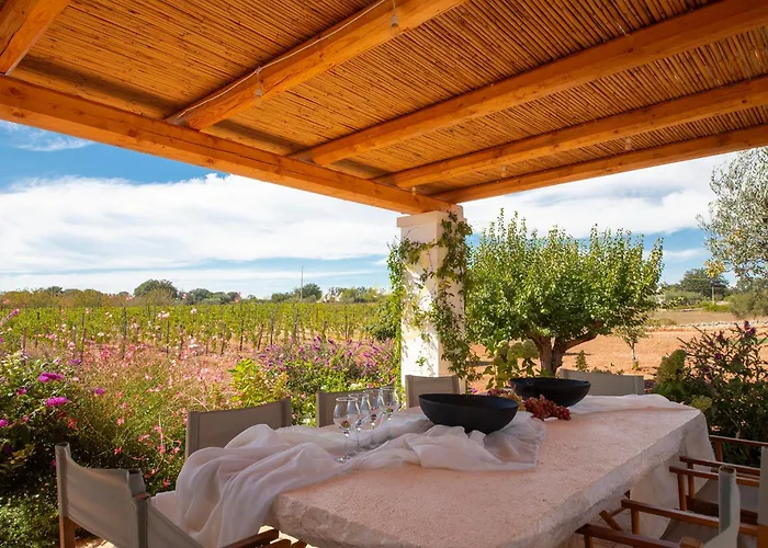 Td Trulli Perla Bianca Trulli W Pool Vineyards *